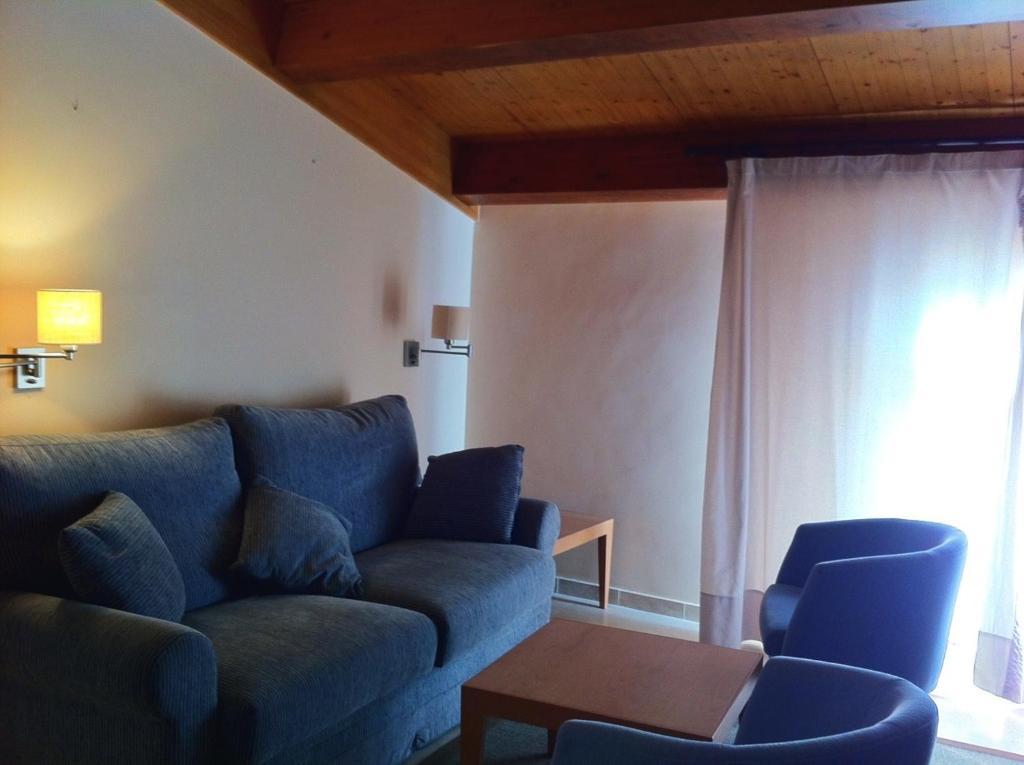 Hostal Monasterio De Rueda Sástago Room photo
